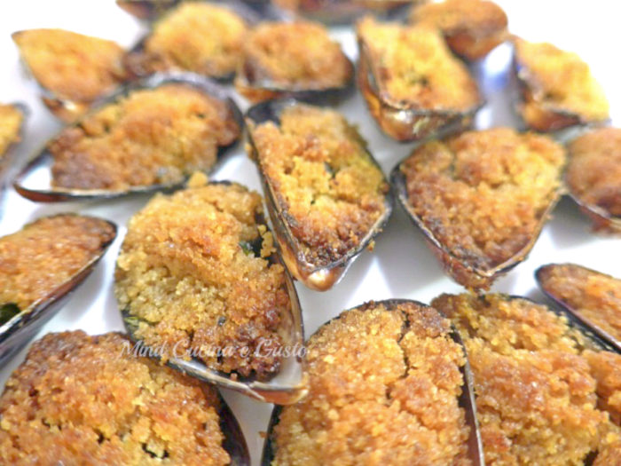 Cozze gratinate gustose