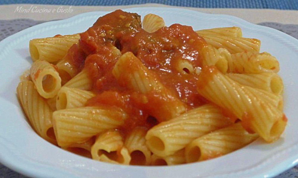 Rigatoni al sugo