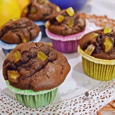 Muffin con cioccolato e scorzette di arancia