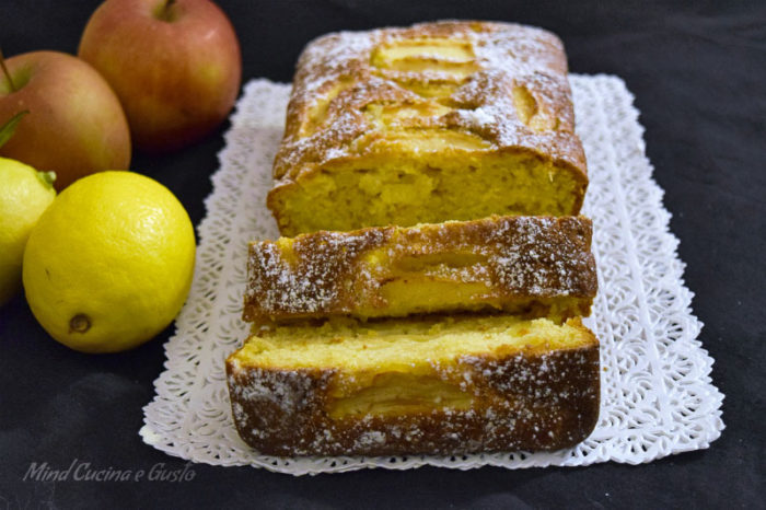 Plumcake alle mele e limone senza burro