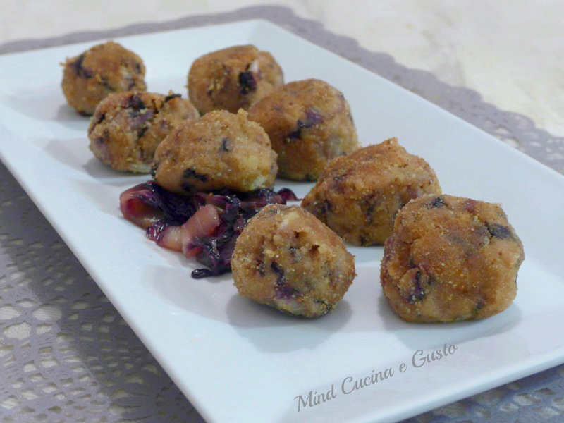 Polpette con radicchio e tonno