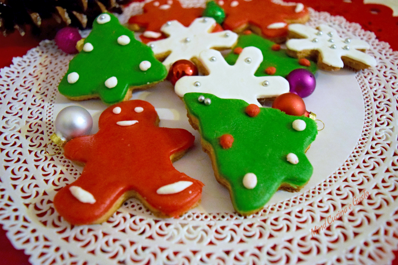 Biscotti con cannella e zenzero – ricetta natalizia