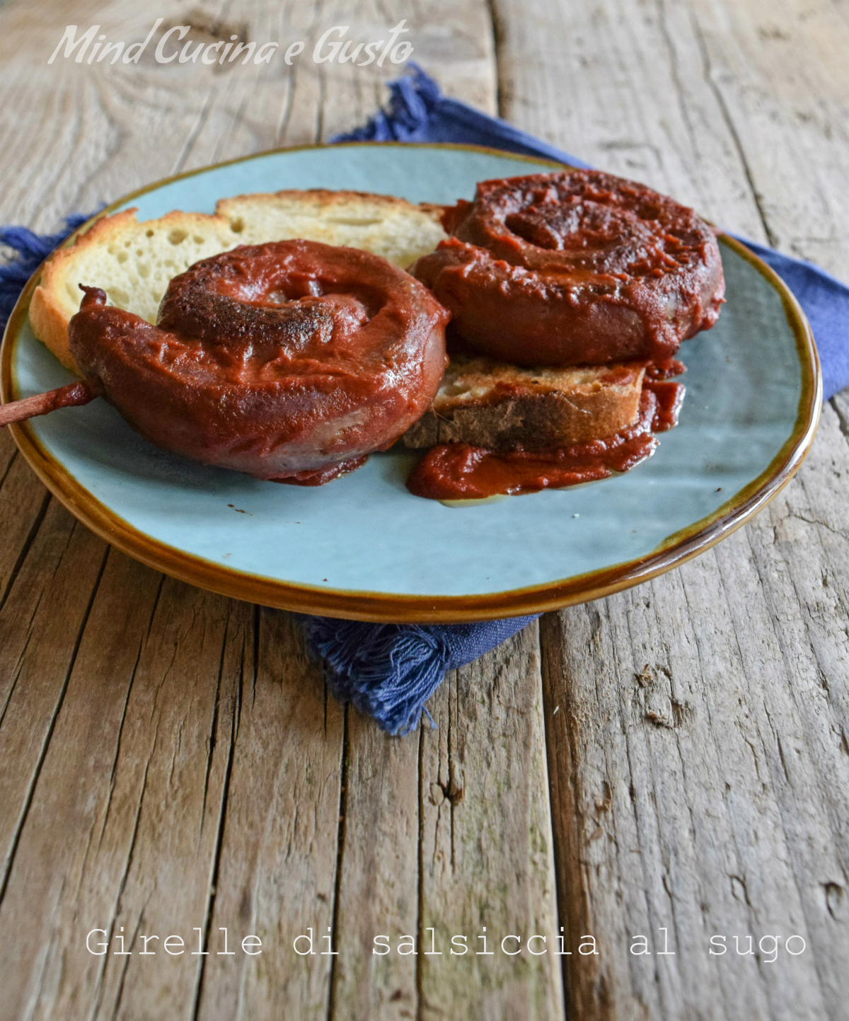 girelle di salsiccia al sugo