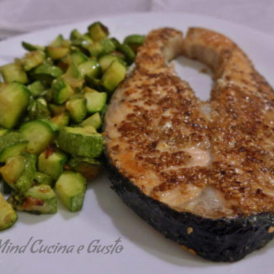 salmone con zucchine al profumo di menta