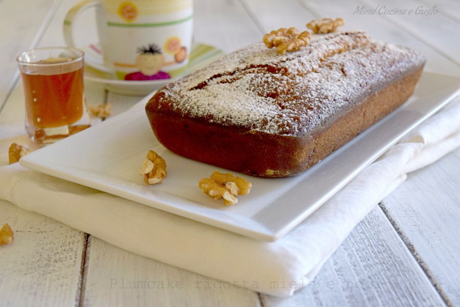 Plumcake ricotta miele e noci