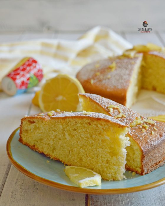 Torta al limone soffice e profumata senza burro