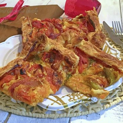 Torta rustica ai peperoni e scamorza