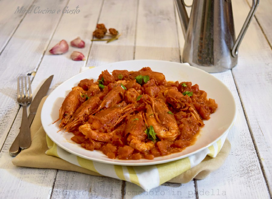 Gamberoni al pomodoro in padella