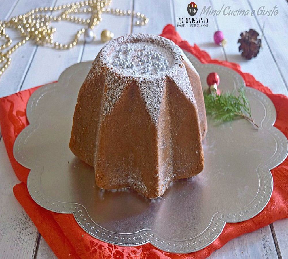 Pandoro fatto in casa