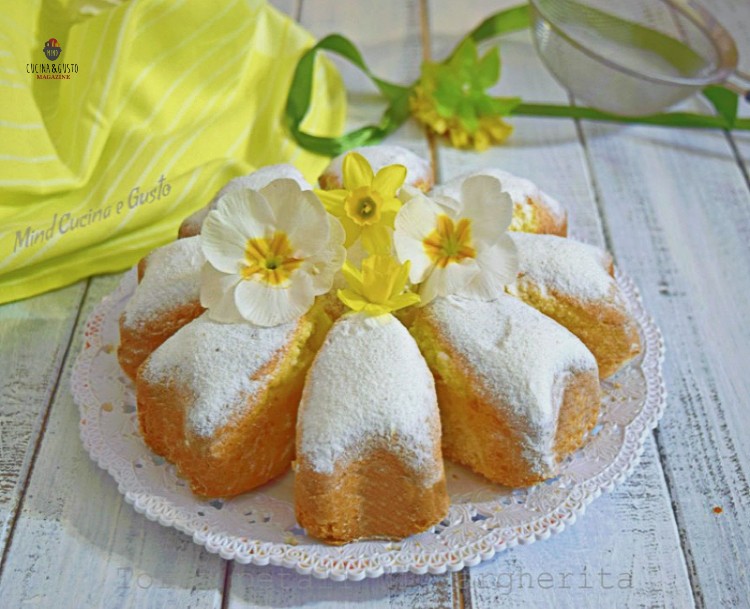 Torta a petali di margherita