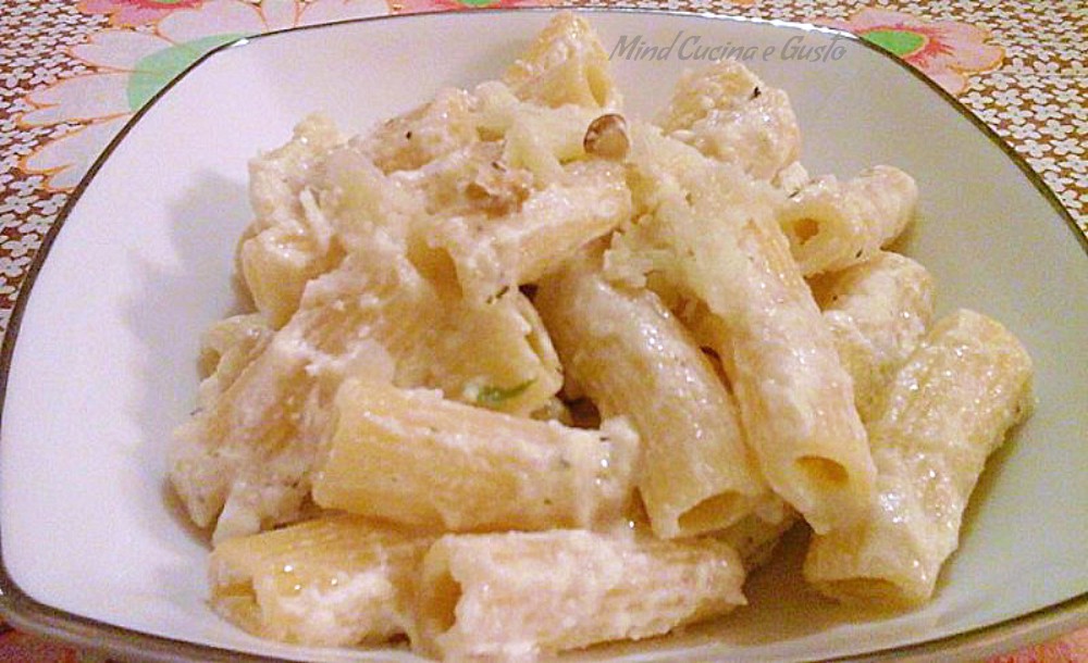 Maccheroni con ricotta e cavolfiore