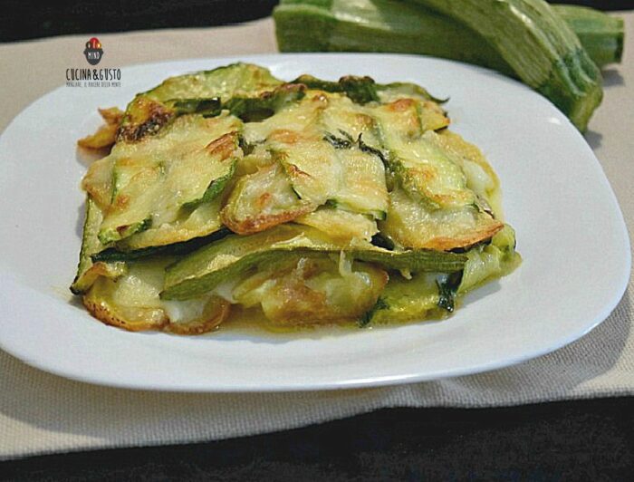 Parmigiana di zucchine e patate