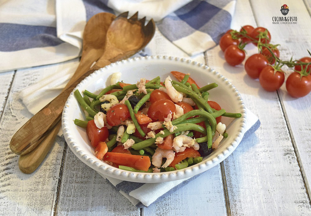 Insalata di fagiolini pomodorini e gamberetti