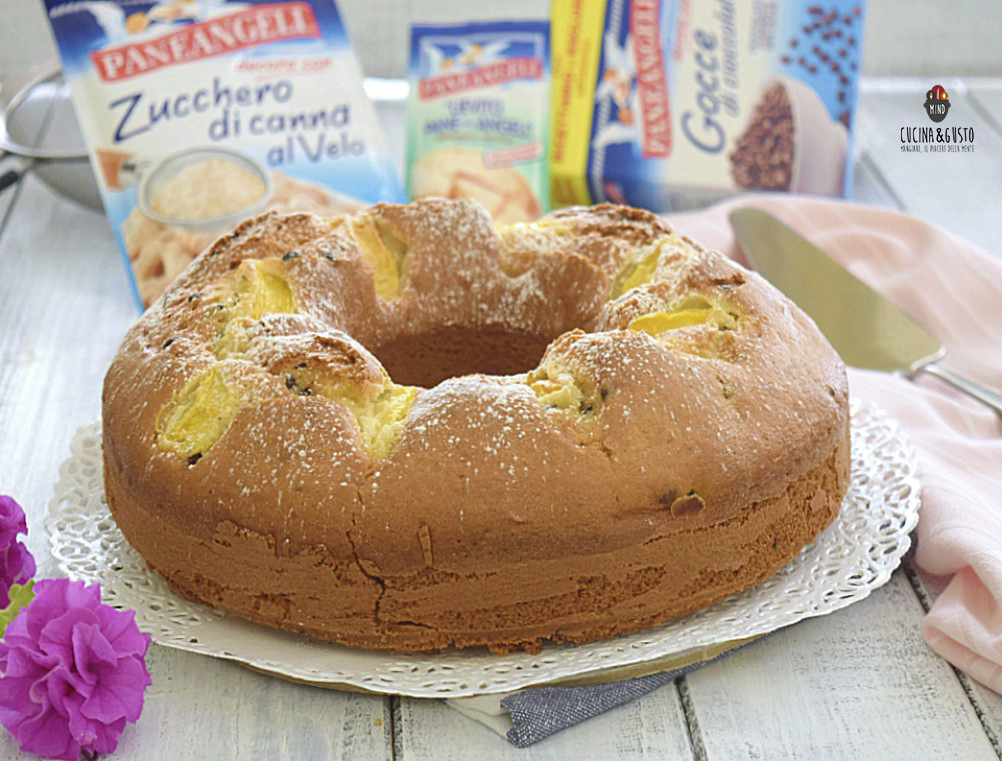 Ciambellone alle pesche