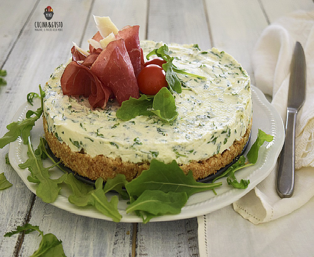 Cheesecake salata con bresaola e parmigiano