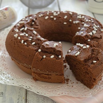 Ciambellone all'olio e cacao soffice