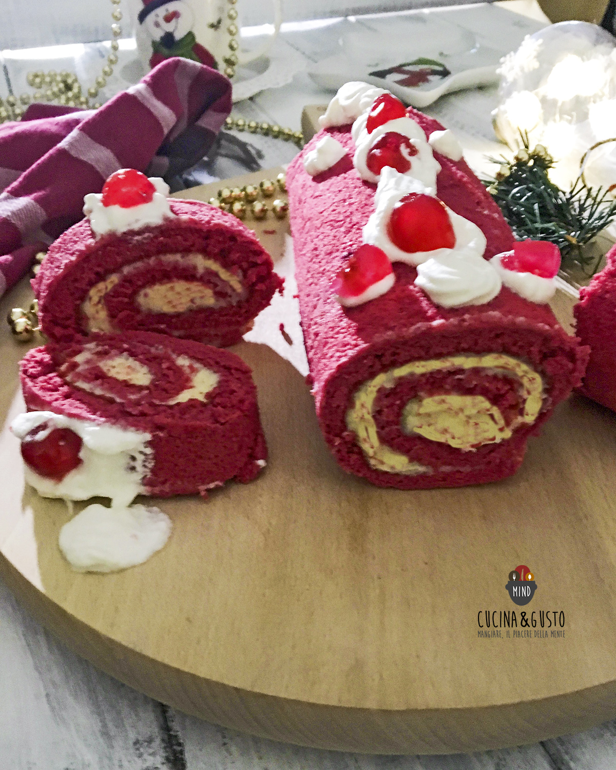 Tronchetto Di Natale Red Velvet.Rotolo Red Velvet Con Un Delizioso Ripieno Al Cioccolato Bianco