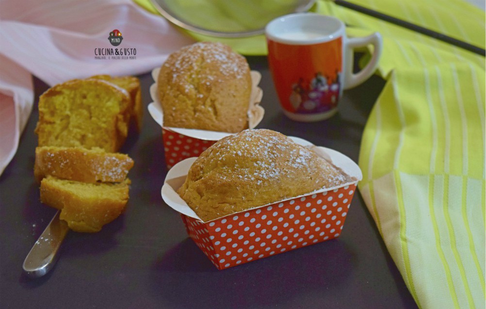 Mini plumcake all'arancia senza burro