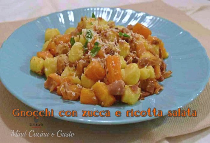 Gnocchi di patate con zucca speck e ricotta salata