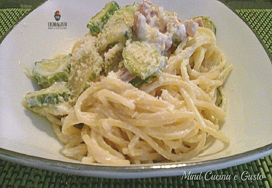 Spaghetti cremosi zucchine pancetta e ricotta