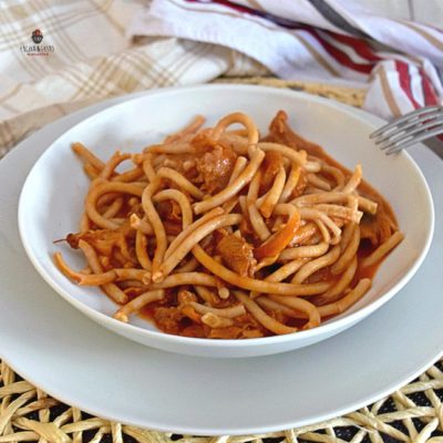 pici toscani con fungh finferli e salsiccia