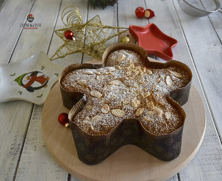 Torta a stella di Natale mandorlata – ricetta facile