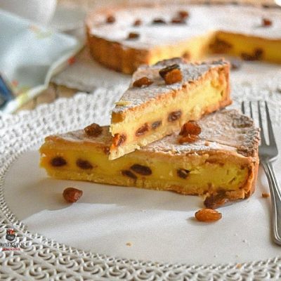 Crostata di ricotta e uvetta