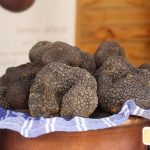 A San Pietro Avellana al via  la 32° Fiera del Tartufo Nero tra stand, degustazioni e artisti di strada