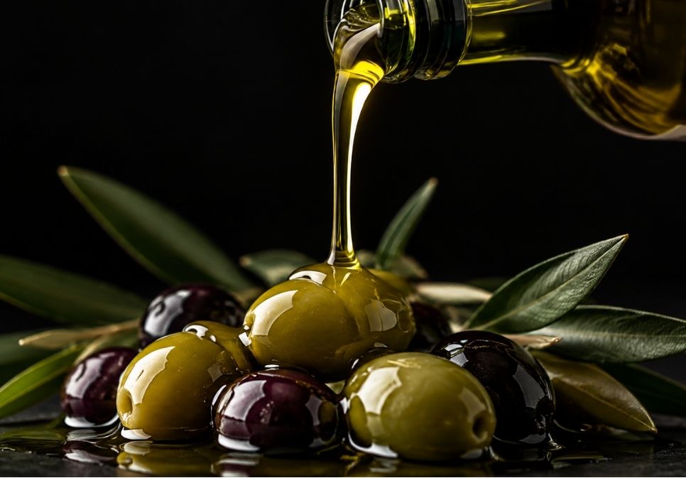 Come abbinare l’olio extravergine ai cibi: la guida per scegliere senza sbagliare